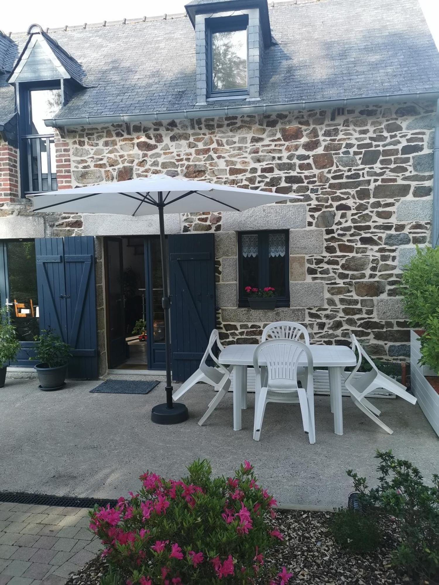 Les Volets Bleus Binic Vila Lantic Exterior foto